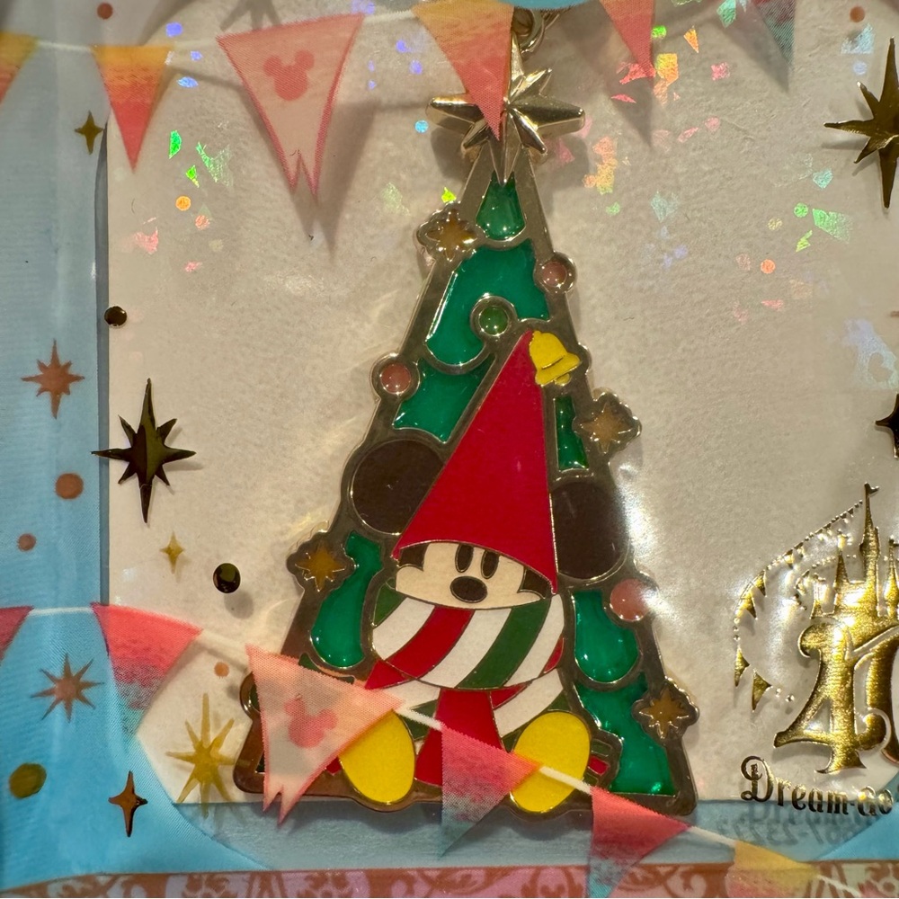 Lil Ring Ring (リルリンリン) Tokyo Disney Resort Christmas Tree Charm 2023